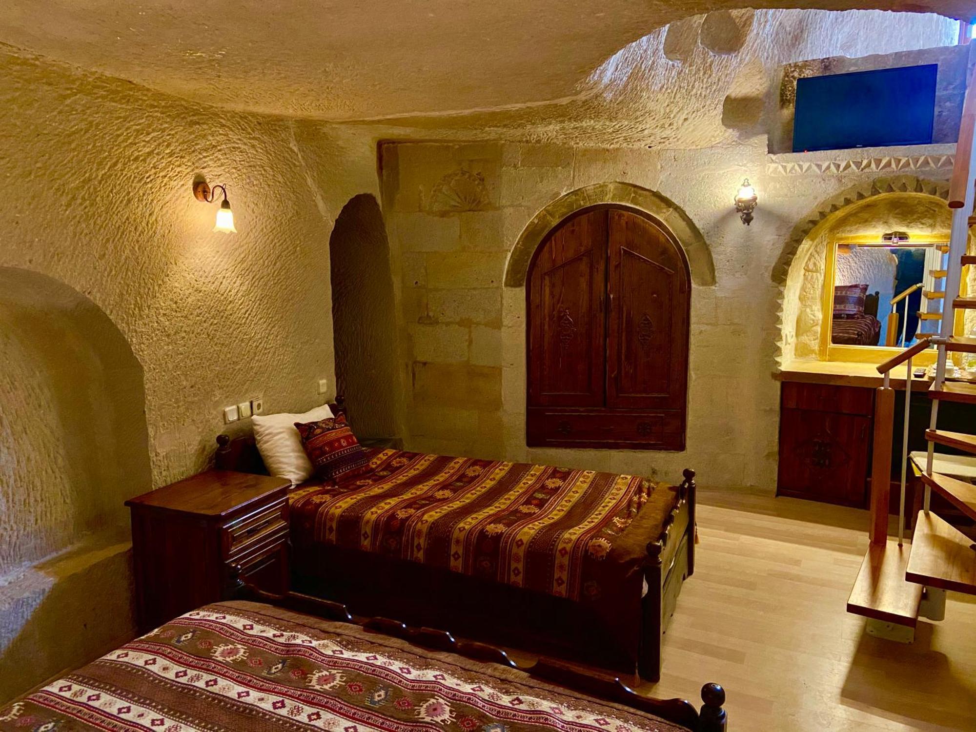 The Village Cave Hotel Γκόρεμε Δωμάτιο φωτογραφία