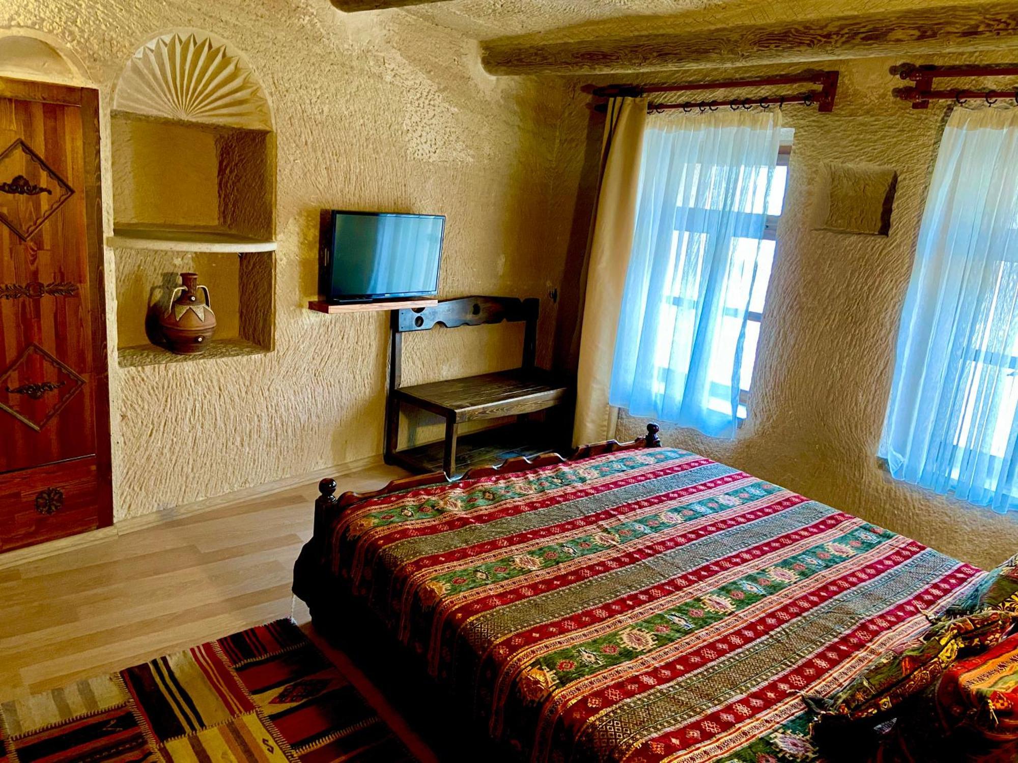 The Village Cave Hotel Γκόρεμε Δωμάτιο φωτογραφία